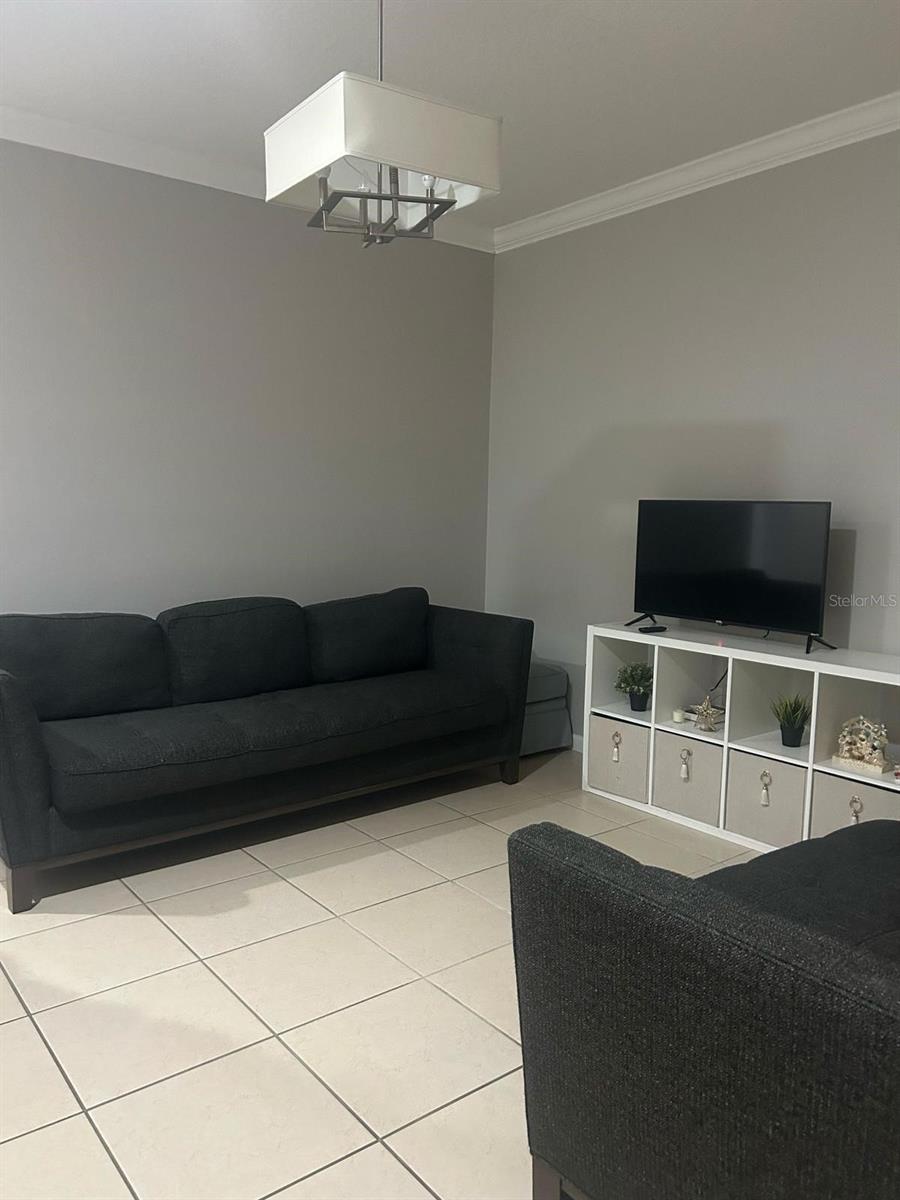 Image 5 of 12 For 1743 Portofino Meadows Boulevard