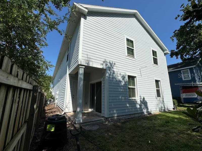 Image 6 of 26 For 2615 Brown Avenue