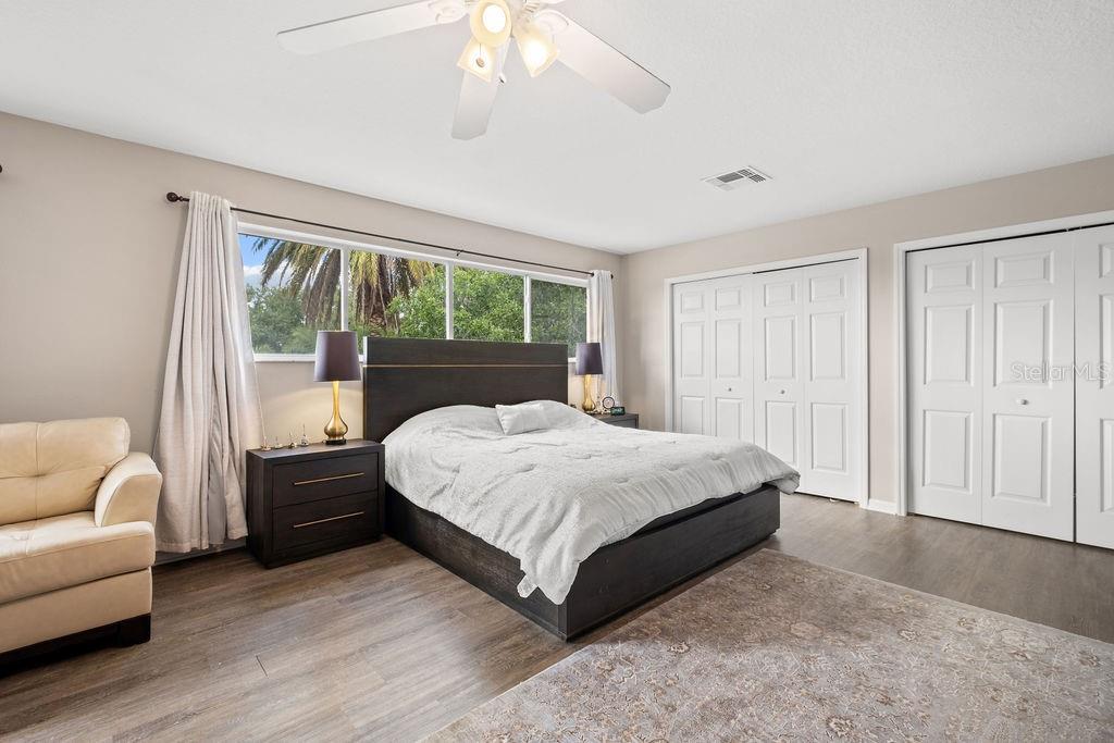 Image 41 of 62 For 13044 Lakeshore Grove Drive