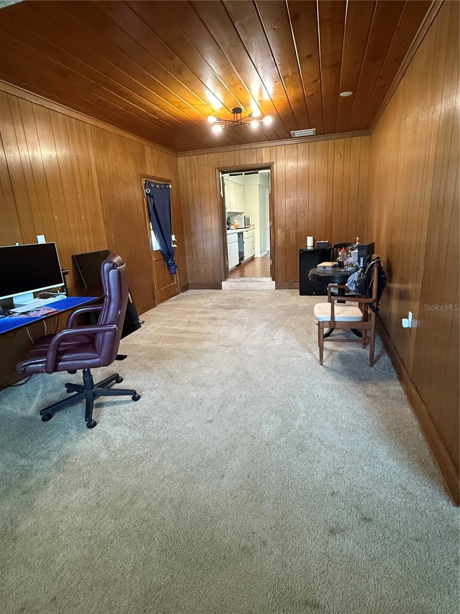 Image 39 of 39 For 1419 Avenue D Ne