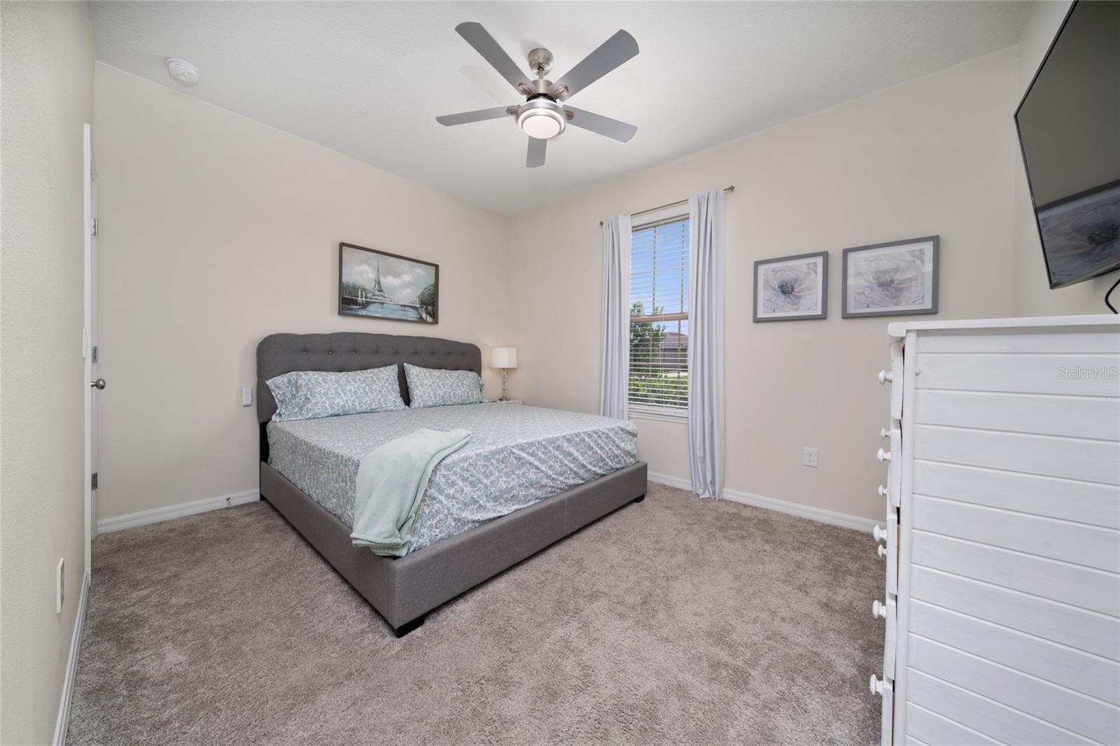 Image 13 of 31 For 1821 Cayman Cove St.