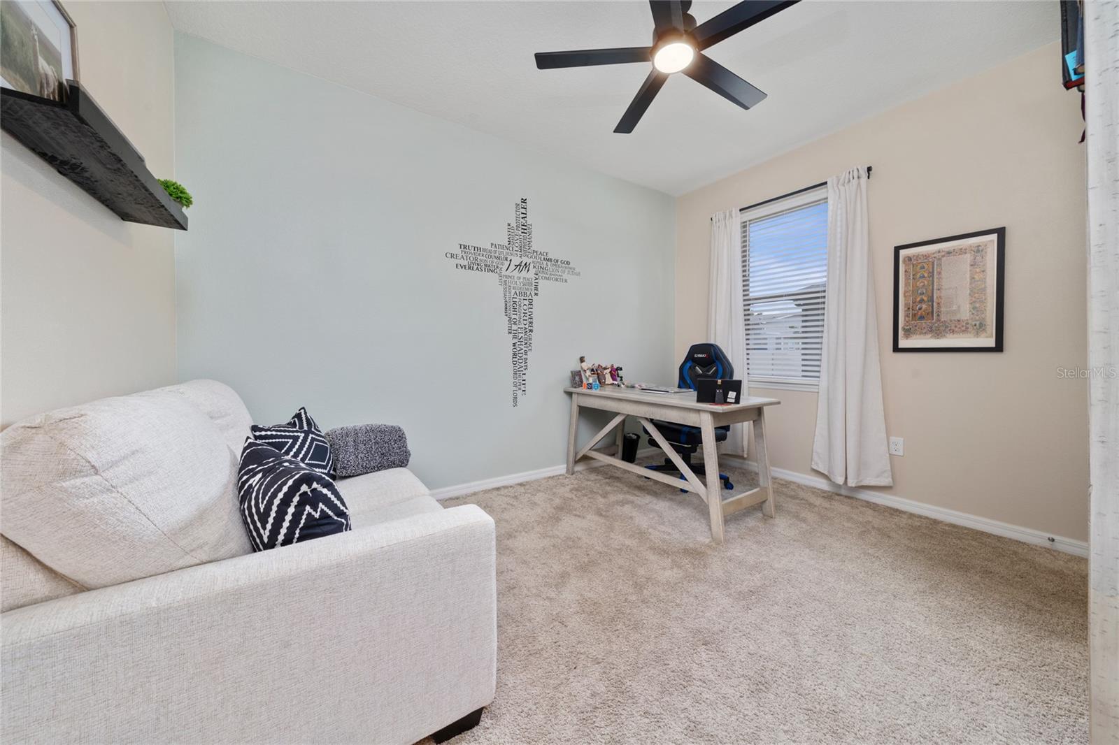 Image 14 of 31 For 1821 Cayman Cove St.