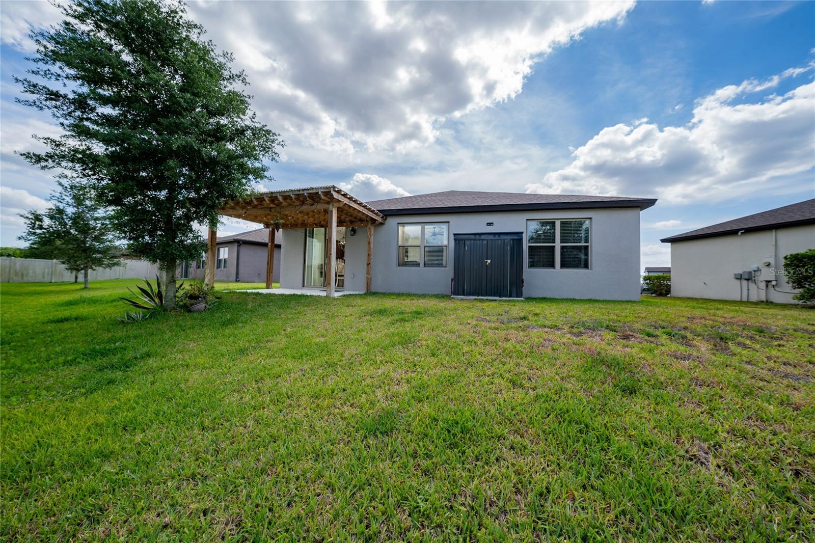 Image 24 of 31 For 1821 Cayman Cove St.