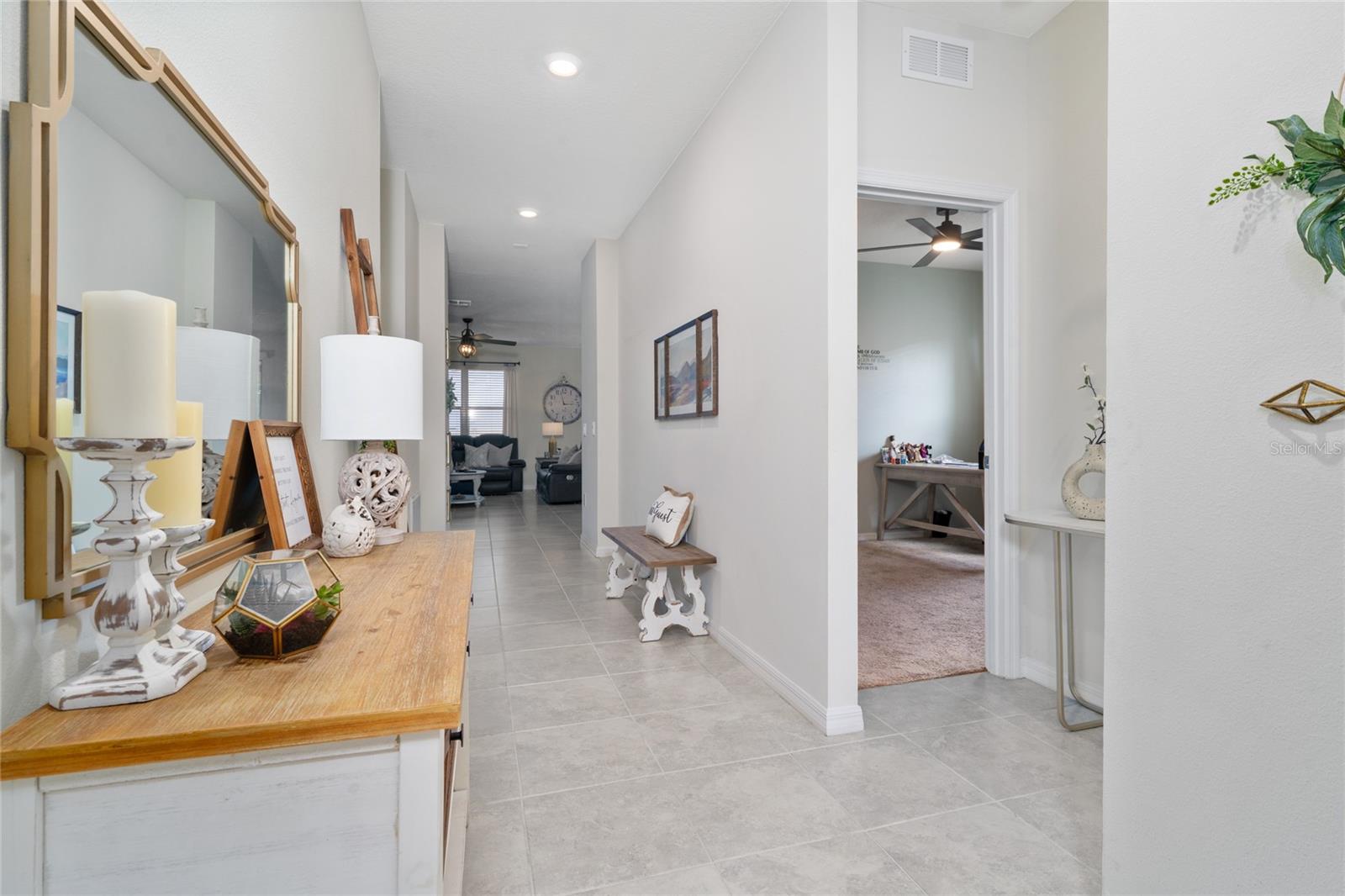 Image 5 of 31 For 1821 Cayman Cove St.