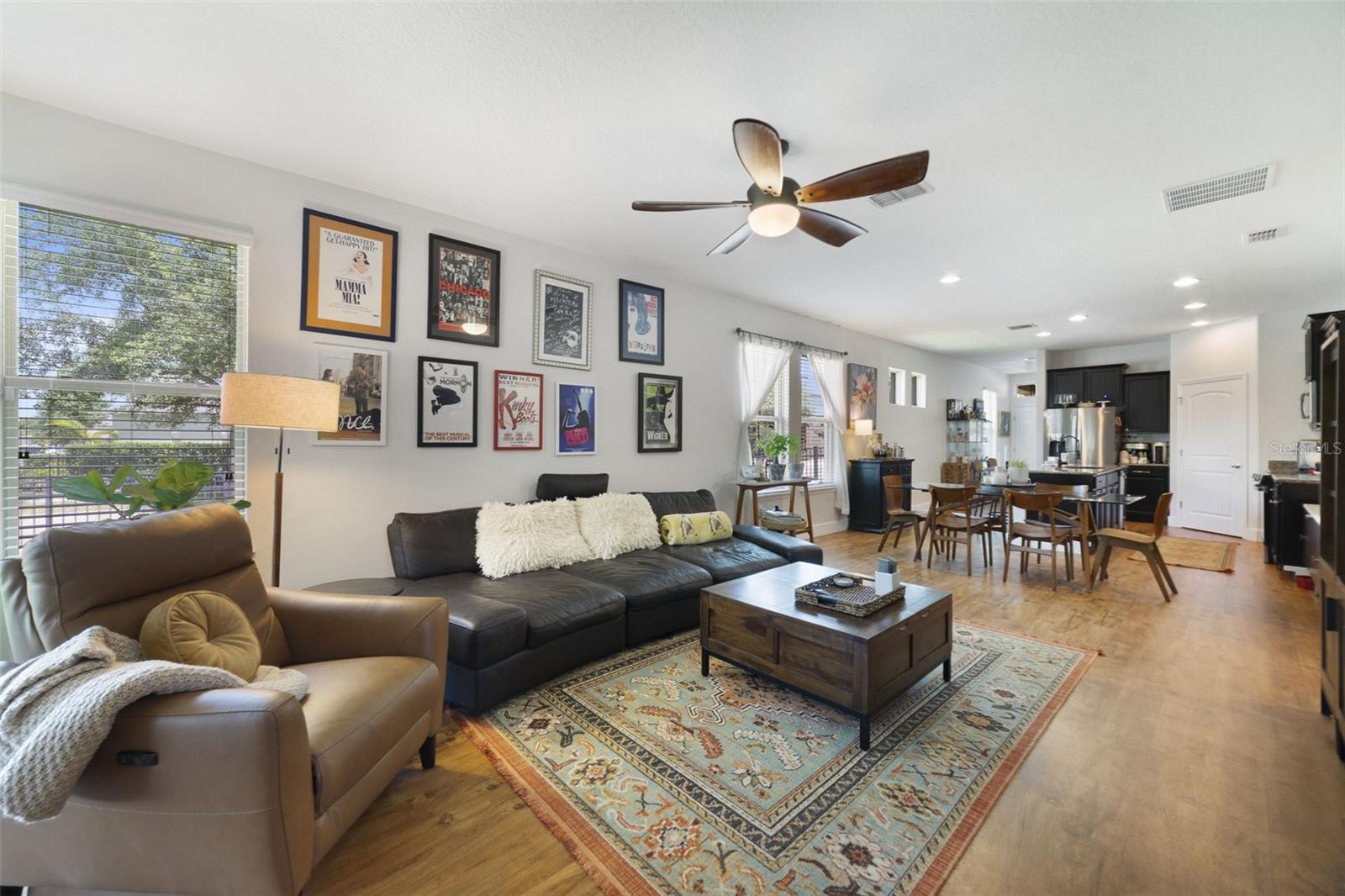 Image 18 of 41 For 8262 Bayview Crossing Drive