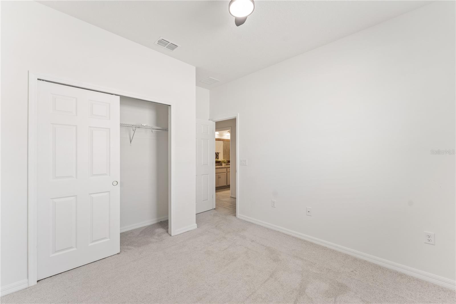 Image 14 of 20 For 33263 Rembrandt Lane