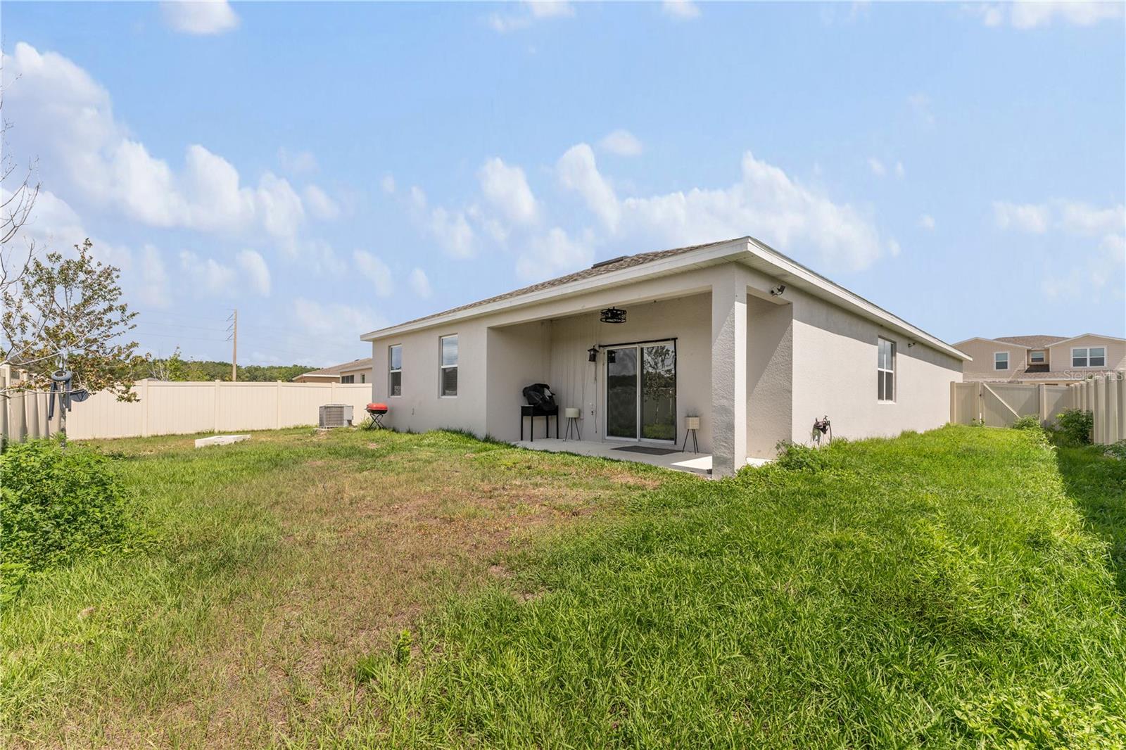 Image 19 of 20 For 33263 Rembrandt Lane