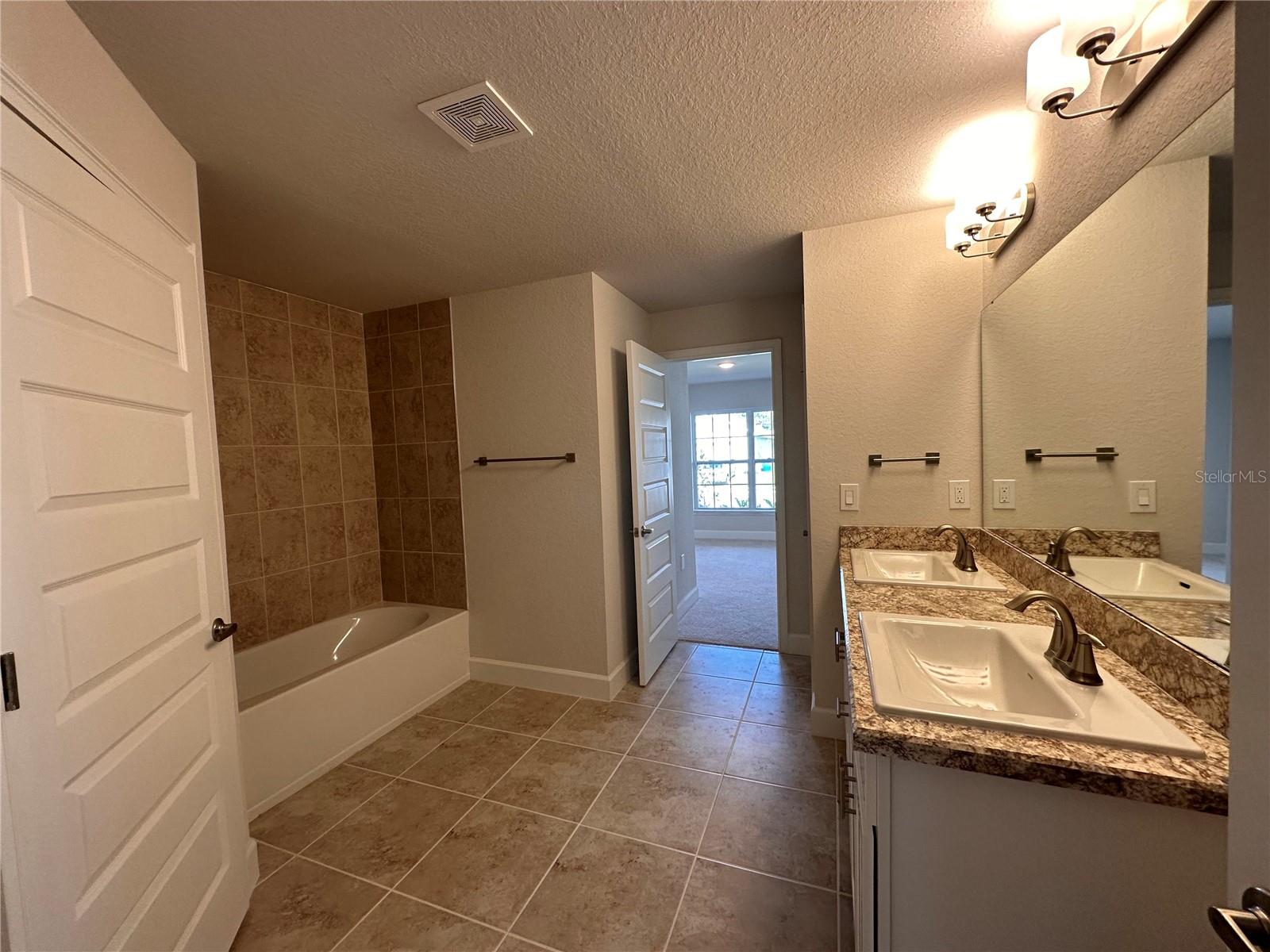 Image 11 of 42 For 1130 Berry Lane