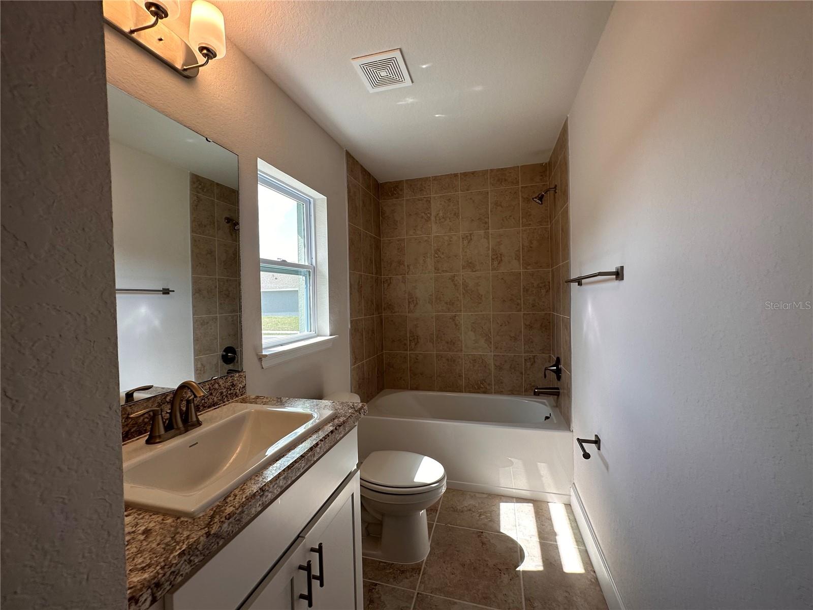 Image 22 of 42 For 1130 Berry Lane