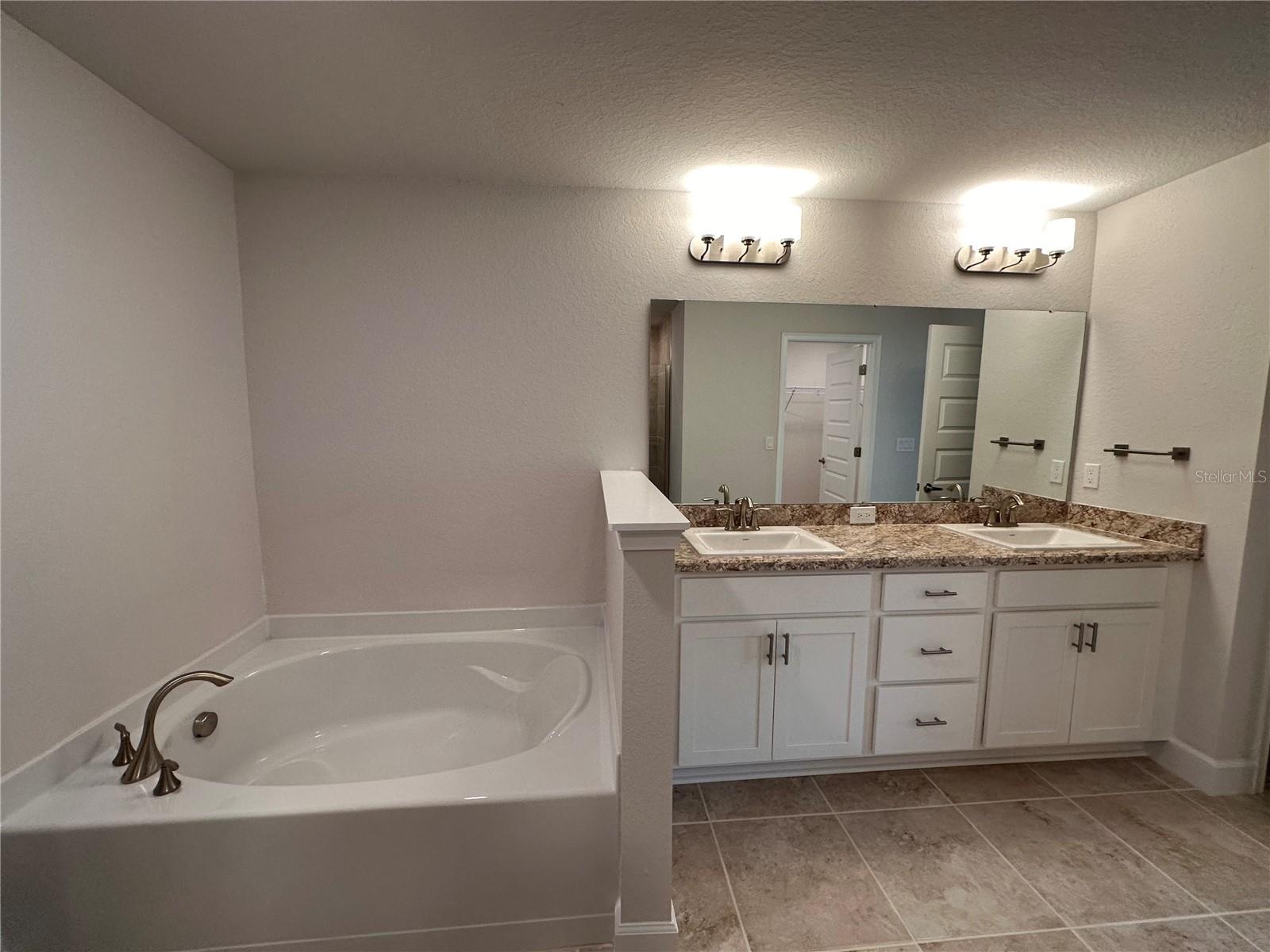 Image 30 of 42 For 1130 Berry Lane