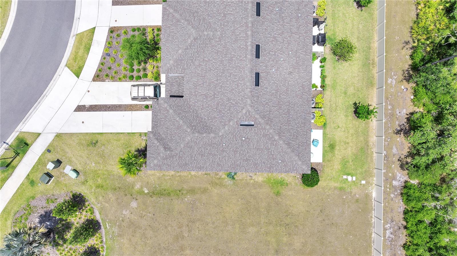 Image 43 of 47 For 3617 Anibal Street