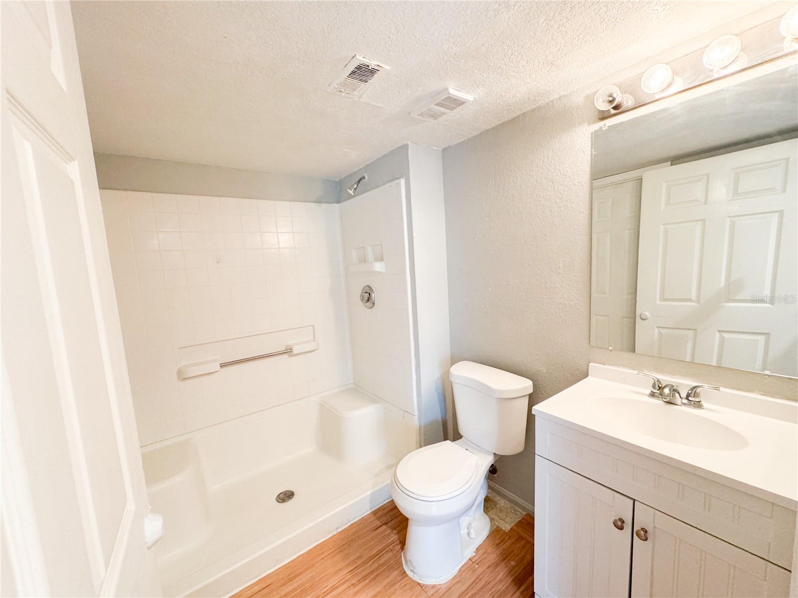 Image 10 of 15 For 2213 Metropolitan Way 1318