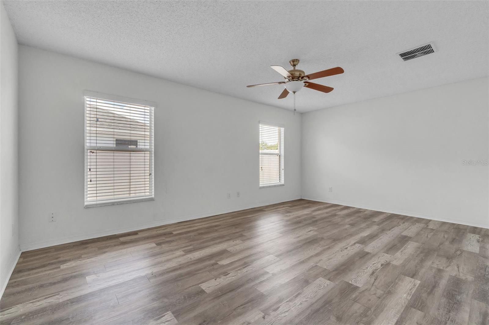 Image 6 of 15 For 3230 Lorimar Lane