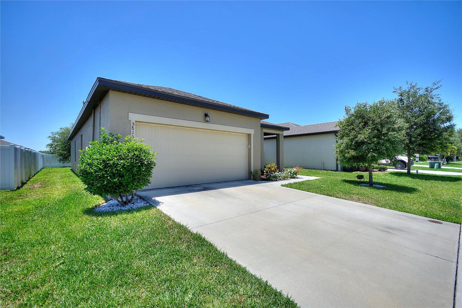 Image 2 of 39 For 5816 Beefmaster Road