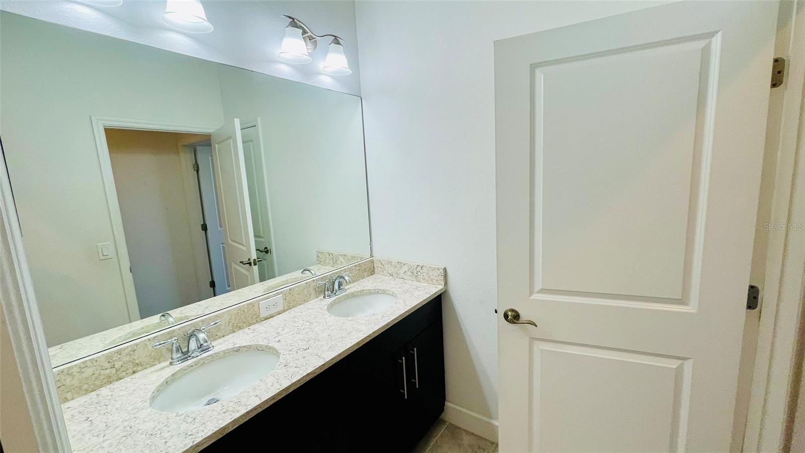 Image 18 of 38 For 349 Captiva Drive