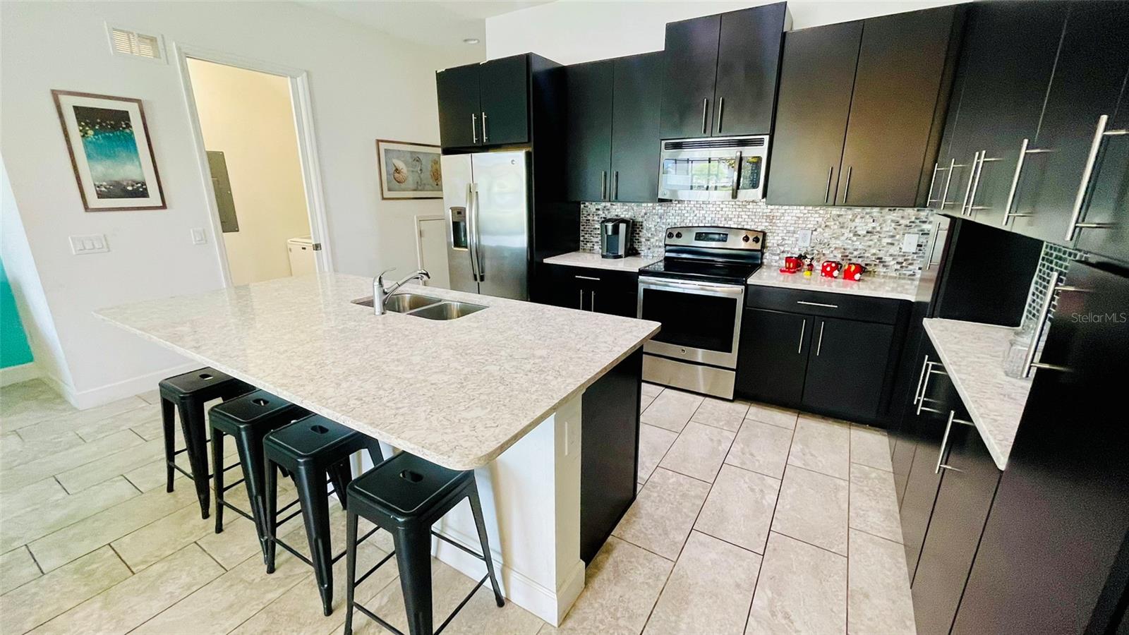 Image 2 of 38 For 349 Captiva Drive