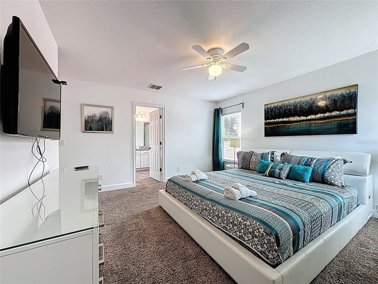 Image 47 of 82 For 394 Orange Cosmos Boulevard