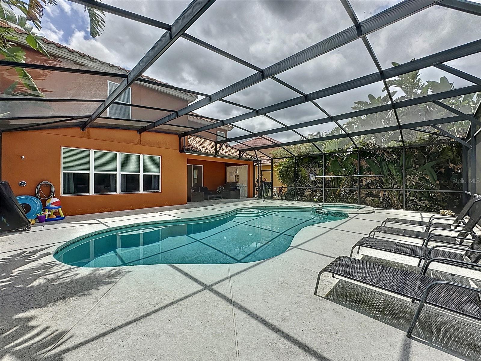 Image 8 of 82 For 394 Orange Cosmos Boulevard