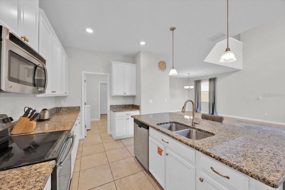 Image 14 of 36 For 2985 Banana Palm Drive