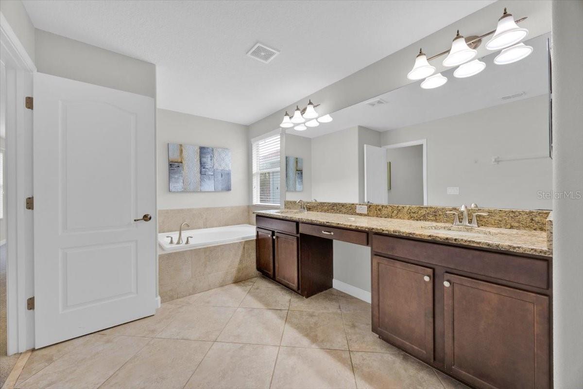 Image 22 of 36 For 2985 Banana Palm Drive