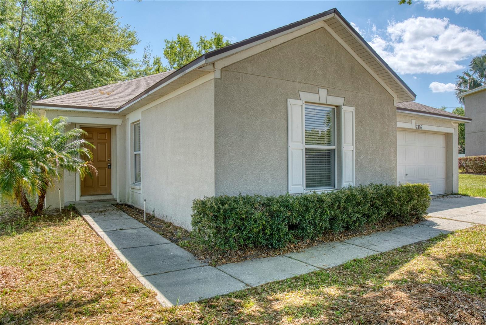 Details for 7316 Hunters Greene Circle, LAKELAND, FL 33810
