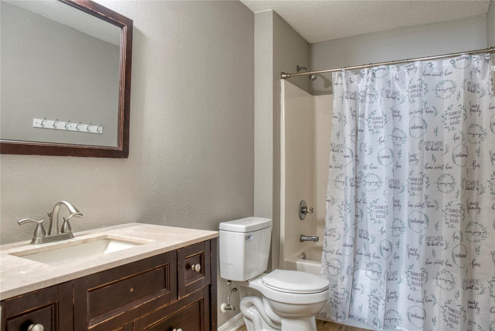 Image 19 of 25 For 7316 Hunters Greene Circle