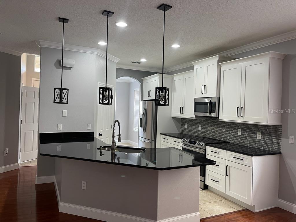 Image 6 of 21 For 1604 Eagle Feather Drive