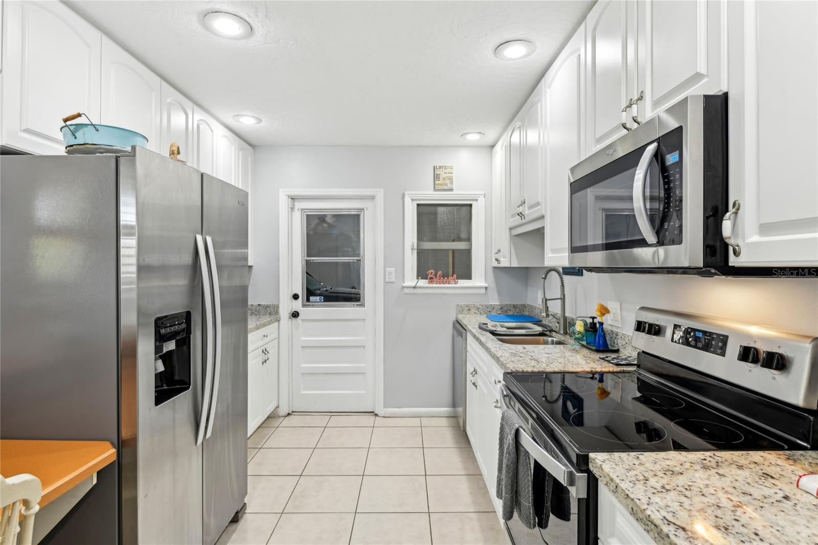 Image 12 of 29 For 110 Peekskill Place