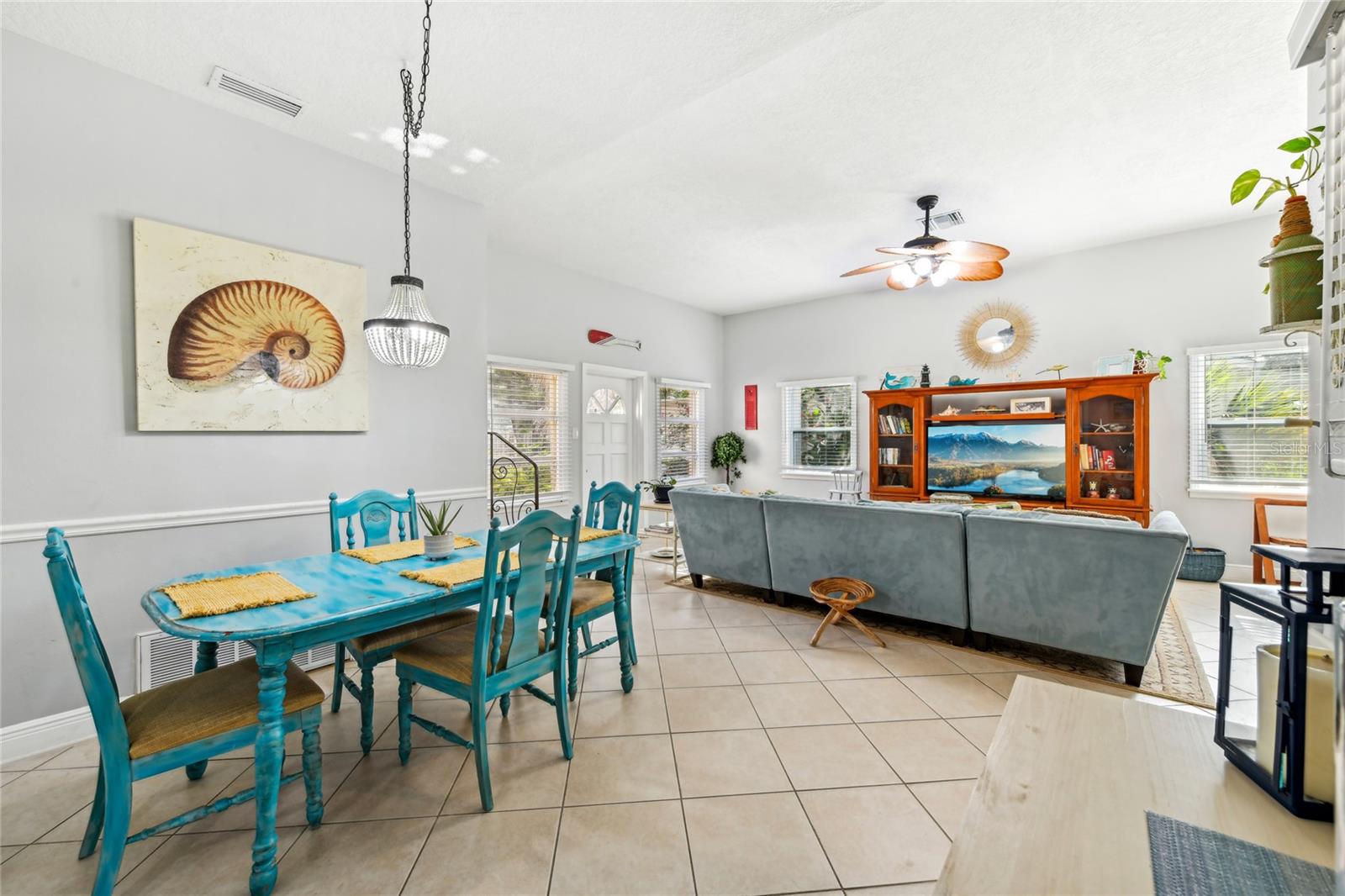 Image 7 of 29 For 110 Peekskill Place