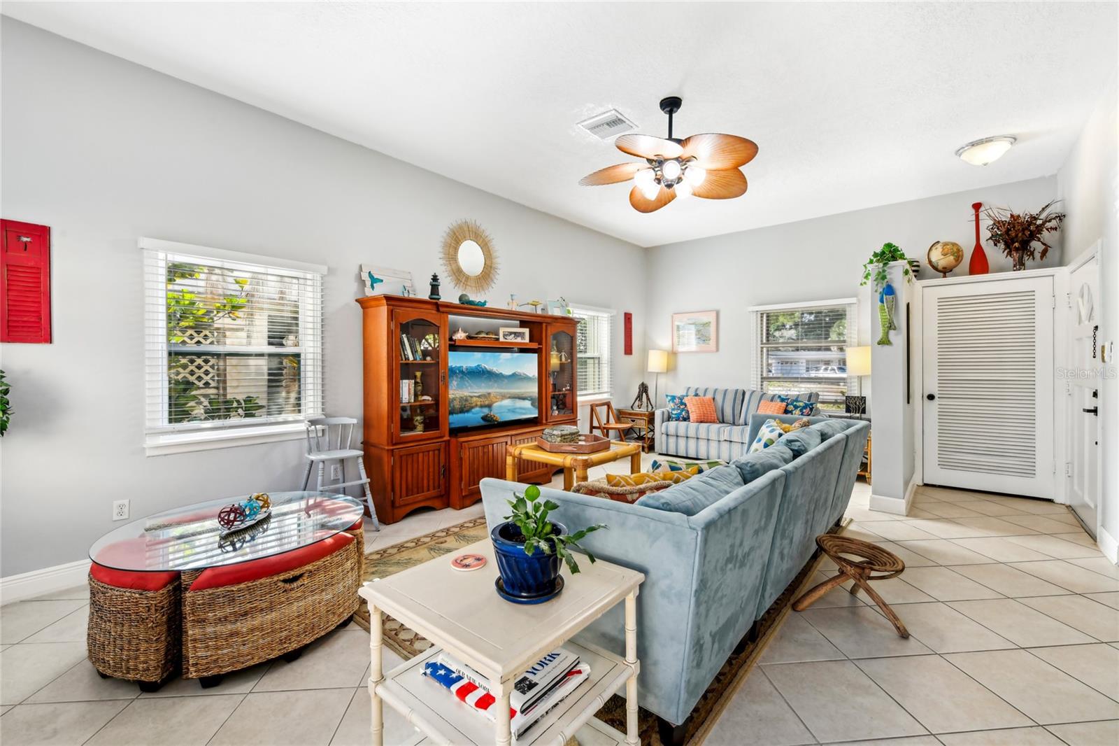 Image 8 of 29 For 110 Peekskill Place