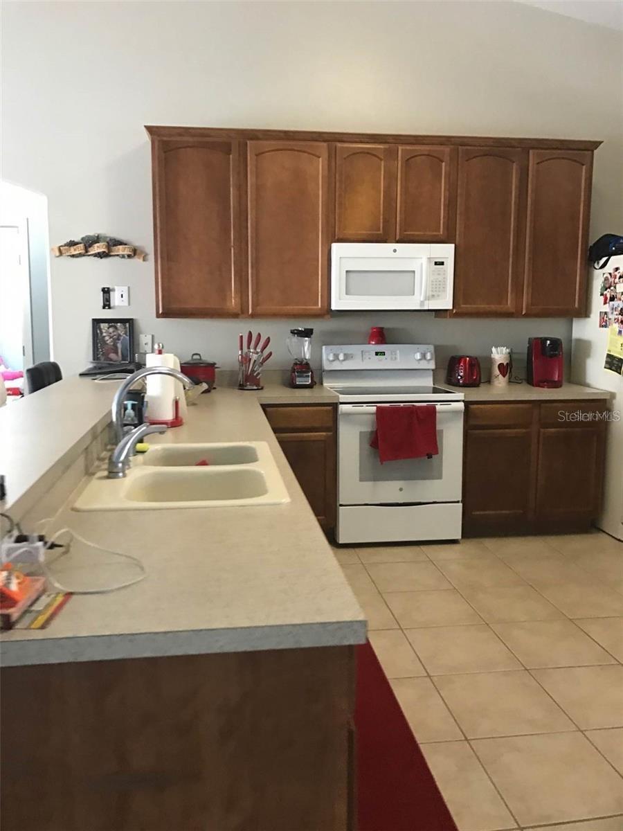 Image 2 of 5 For 1335 Grand Reserve Drive