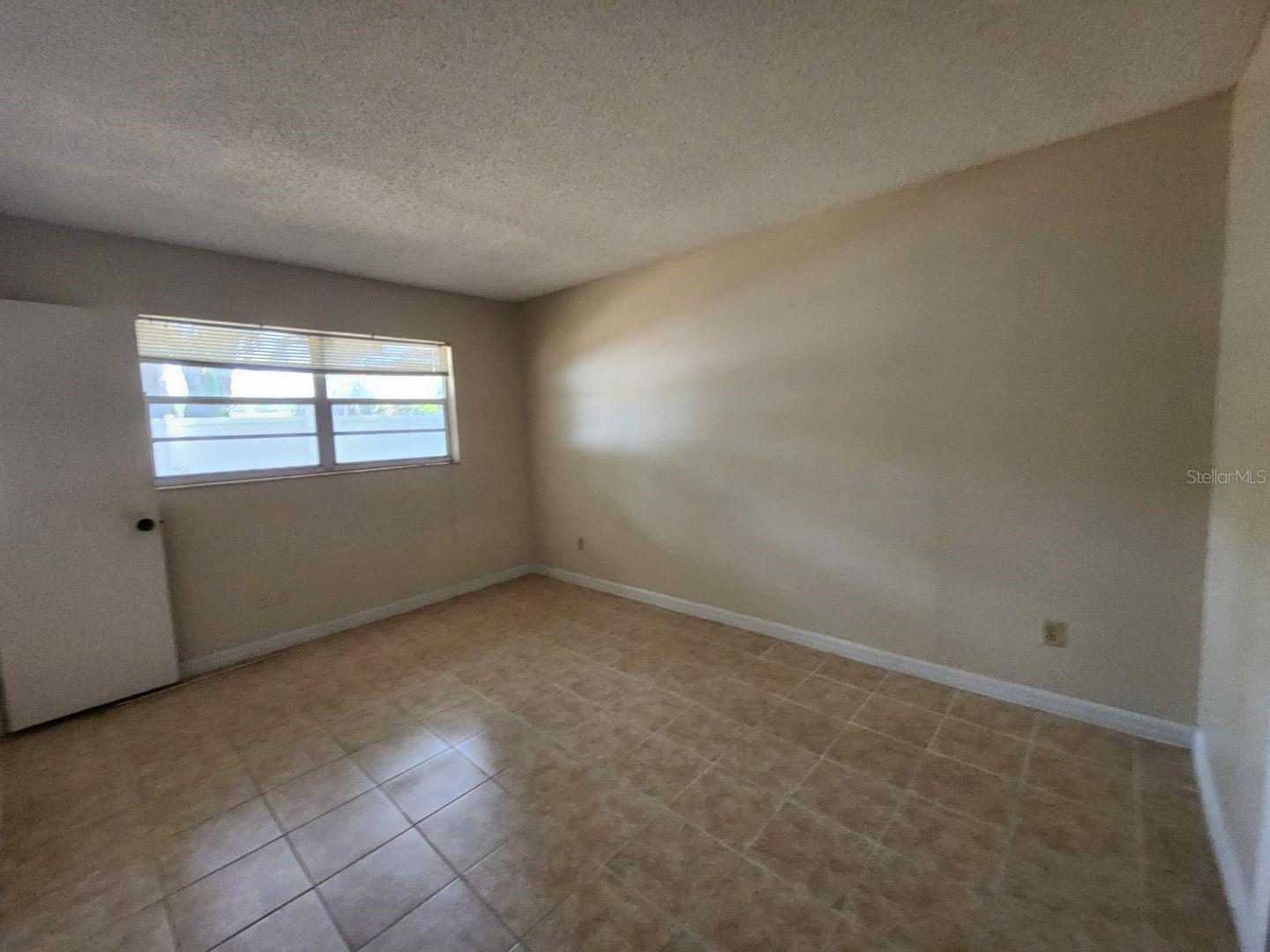 Image 7 of 13 For 2291 Pipestone Court