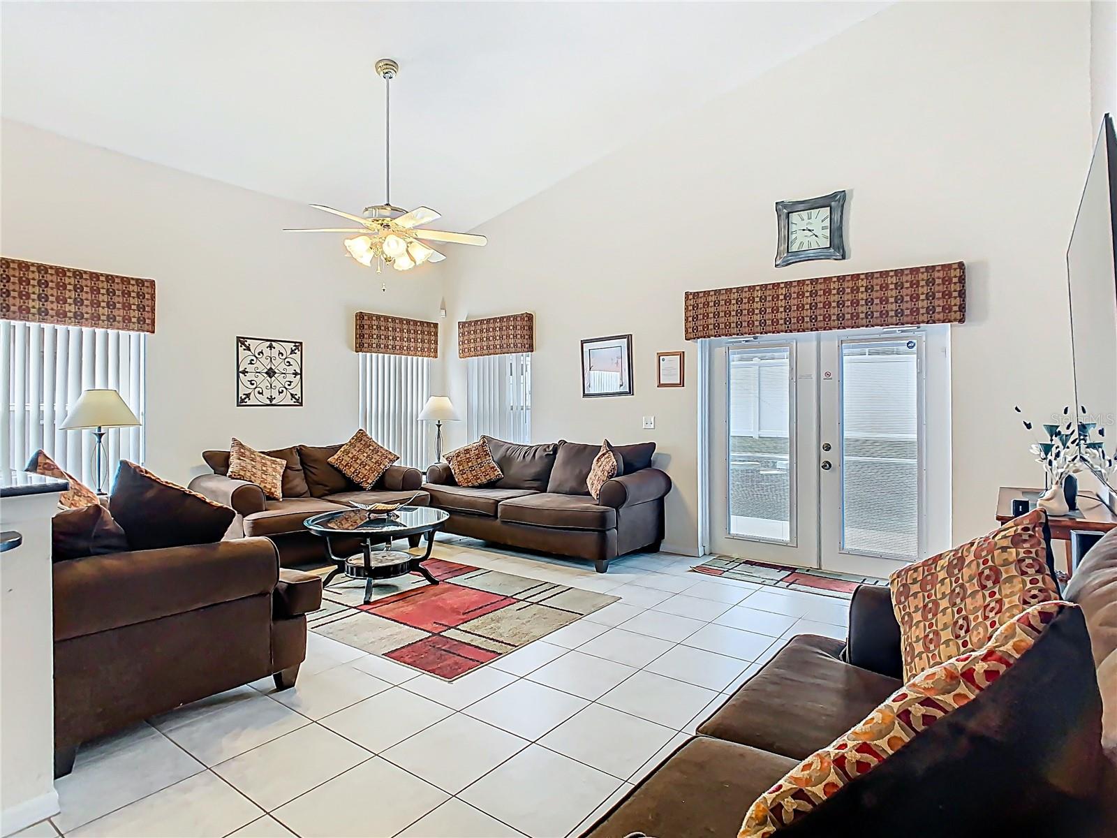 Image 15 of 63 For 207 Bailey Circle
