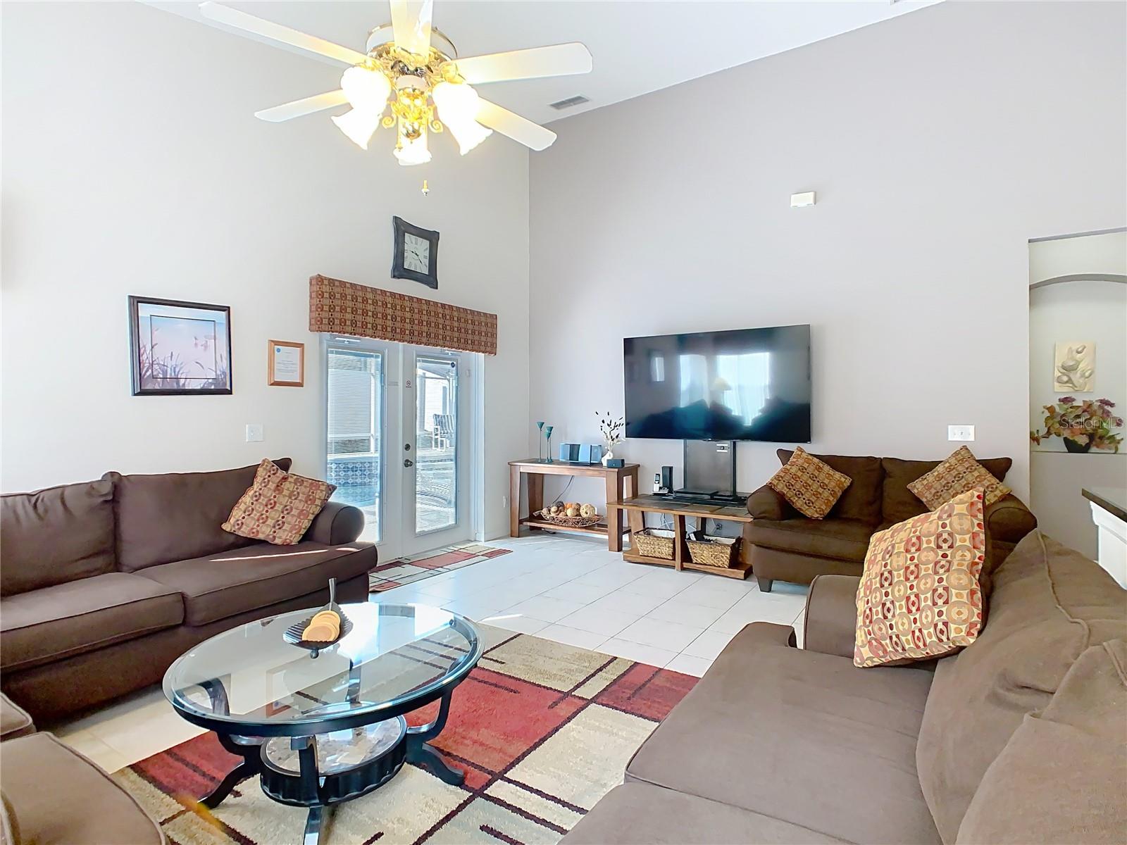 Image 18 of 63 For 207 Bailey Circle
