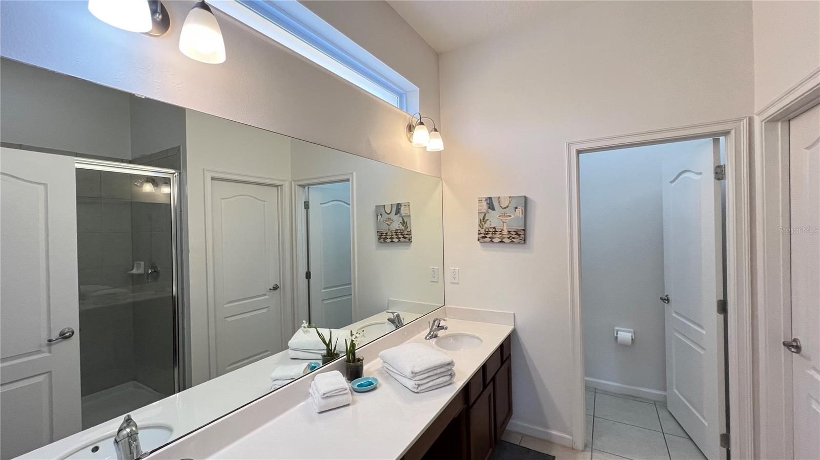 Image 16 of 85 For 6041 Broad Oak Drive