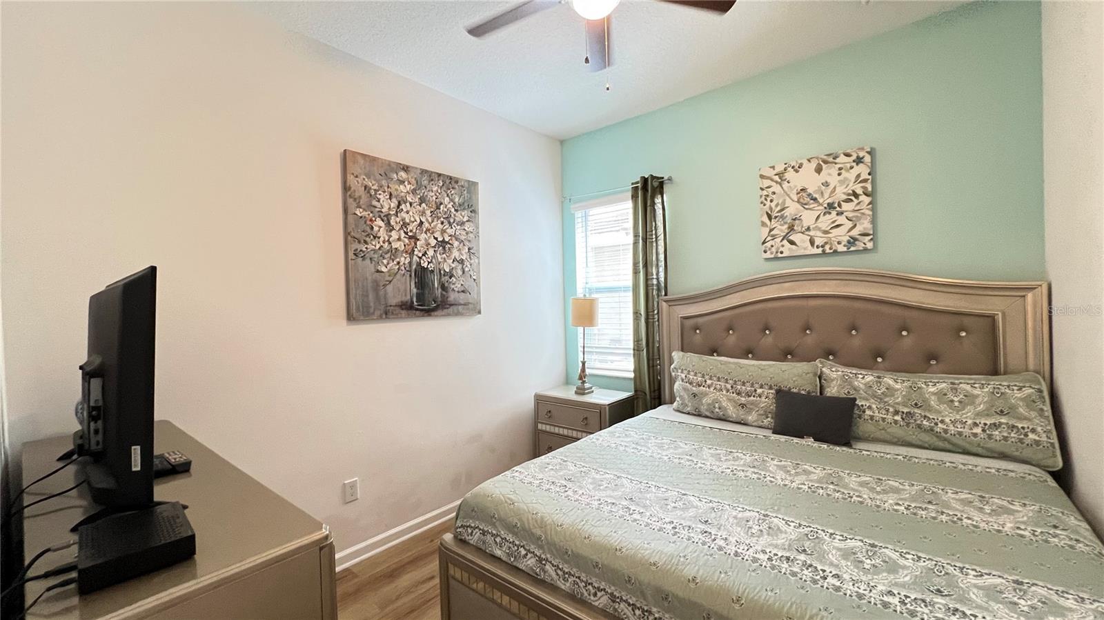 Image 33 of 85 For 6041 Broad Oak Drive