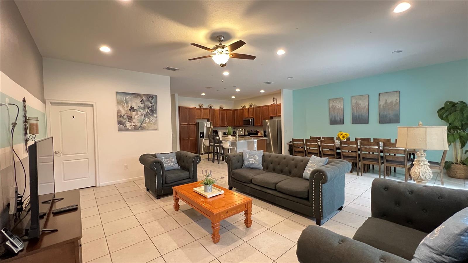 Image 34 of 85 For 6041 Broad Oak Drive