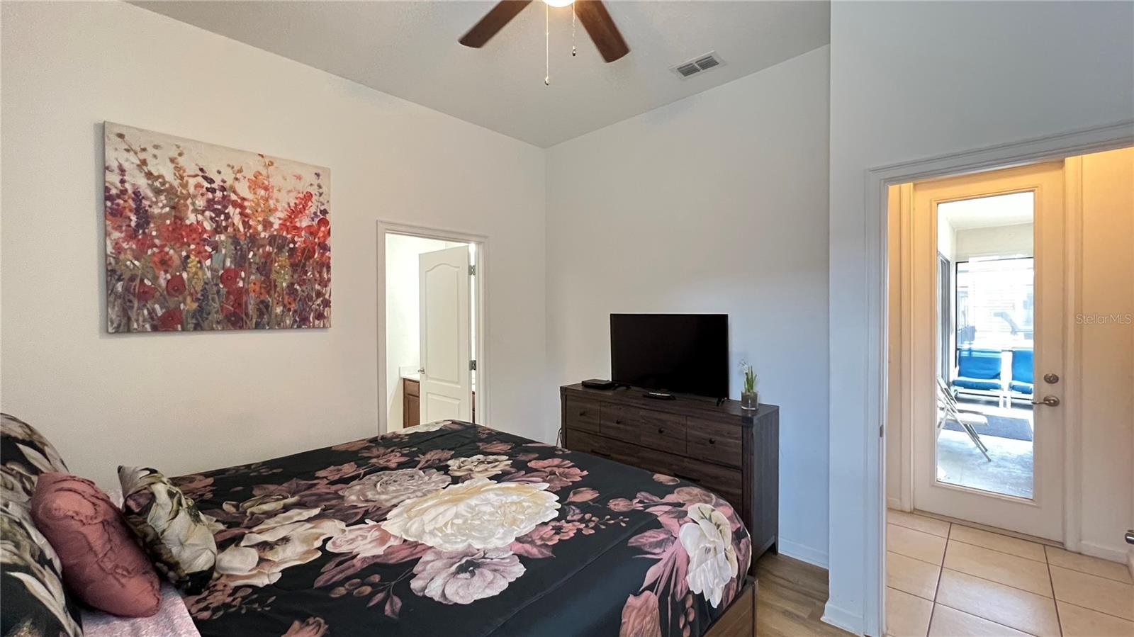 Image 40 of 85 For 6041 Broad Oak Drive