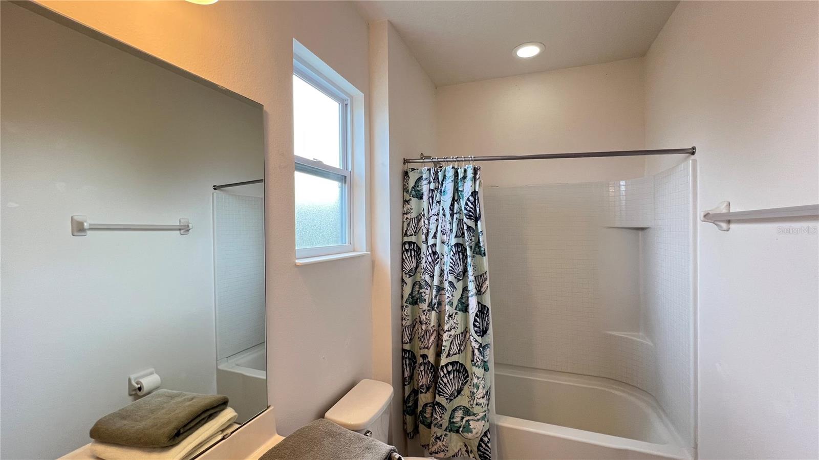 Image 63 of 85 For 6041 Broad Oak Drive