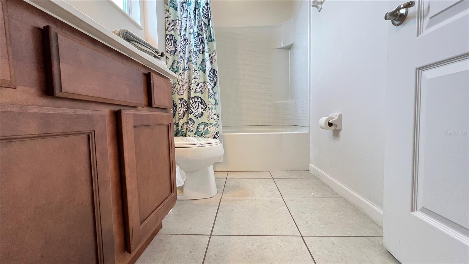 Image 68 of 85 For 6041 Broad Oak Drive