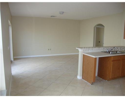 Image 5 of 12 For 319 Alegriano Court
