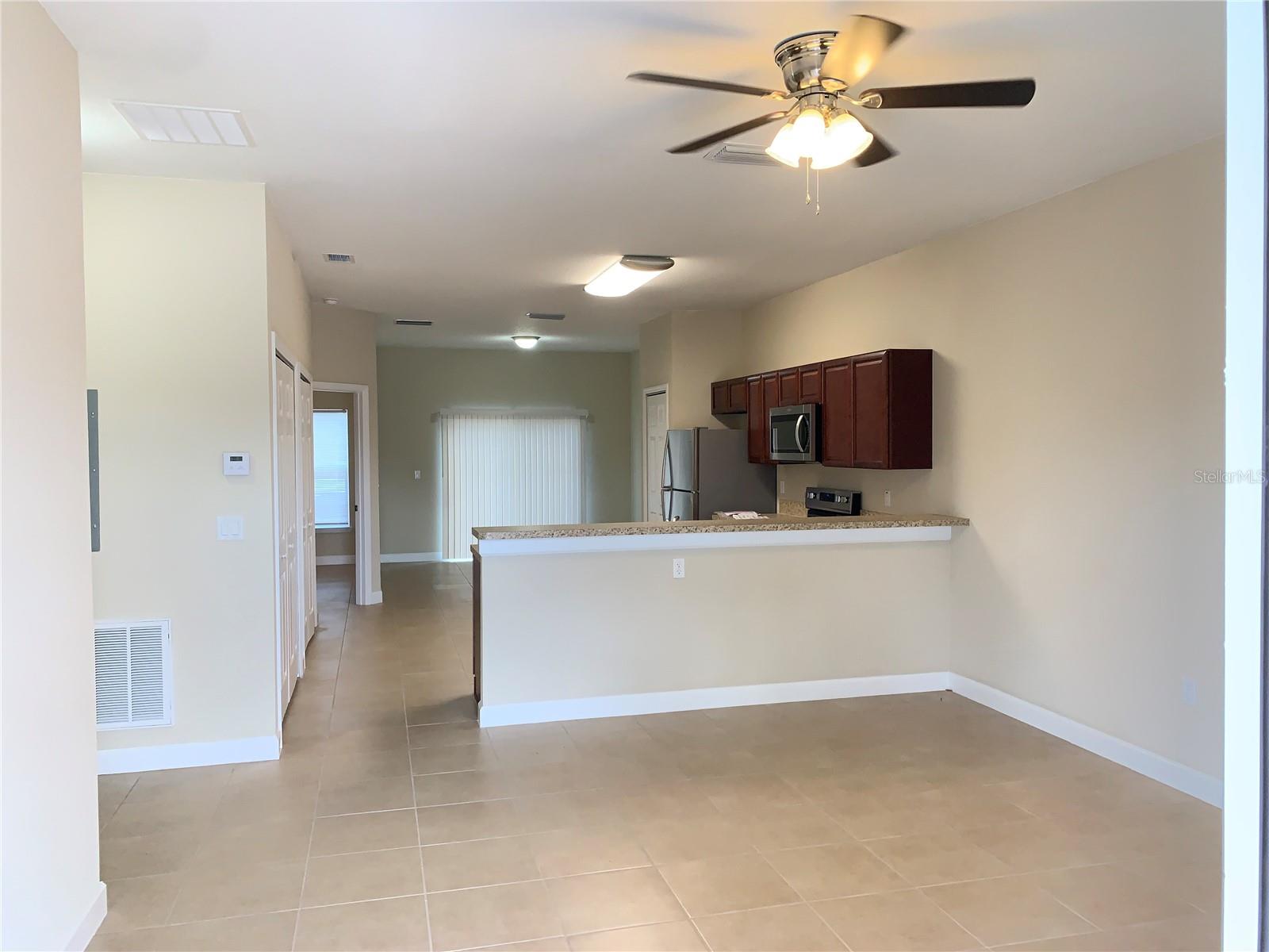 Image 4 of 17 For 711 Bluebill Place B