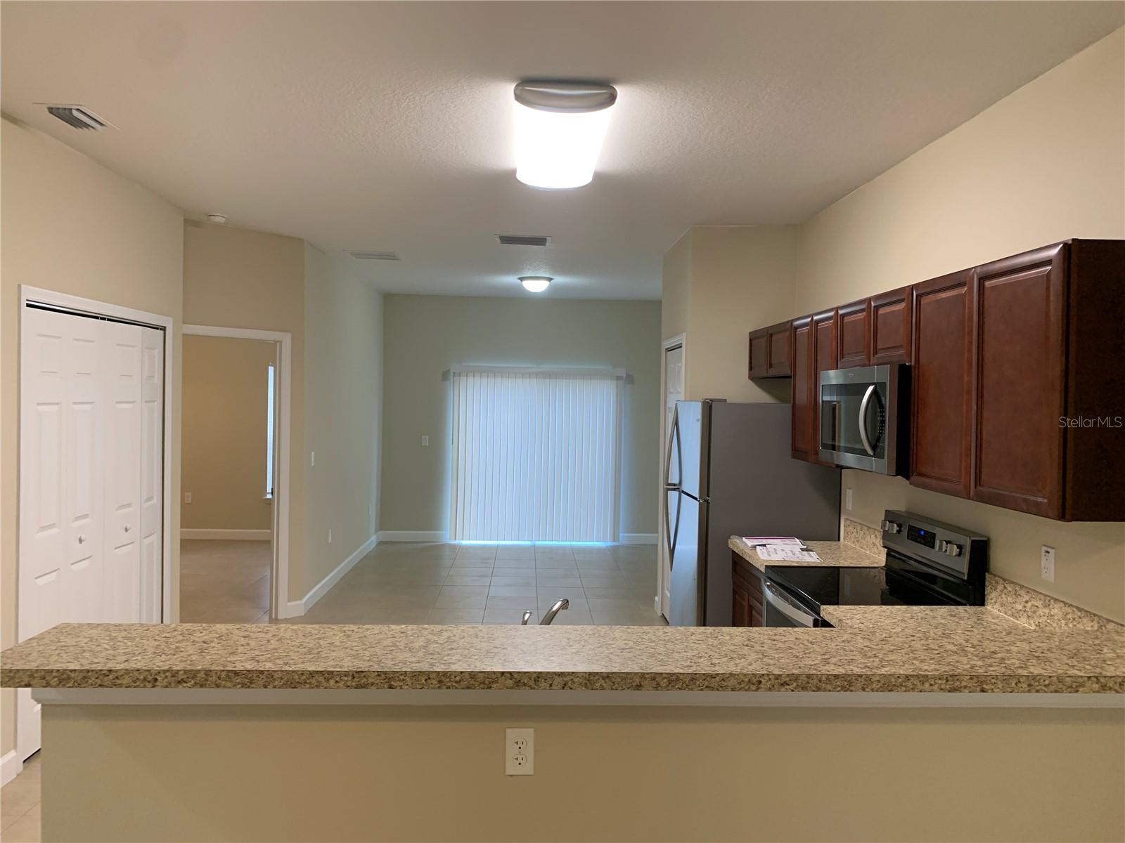 Image 9 of 17 For 711 Bluebill Place B