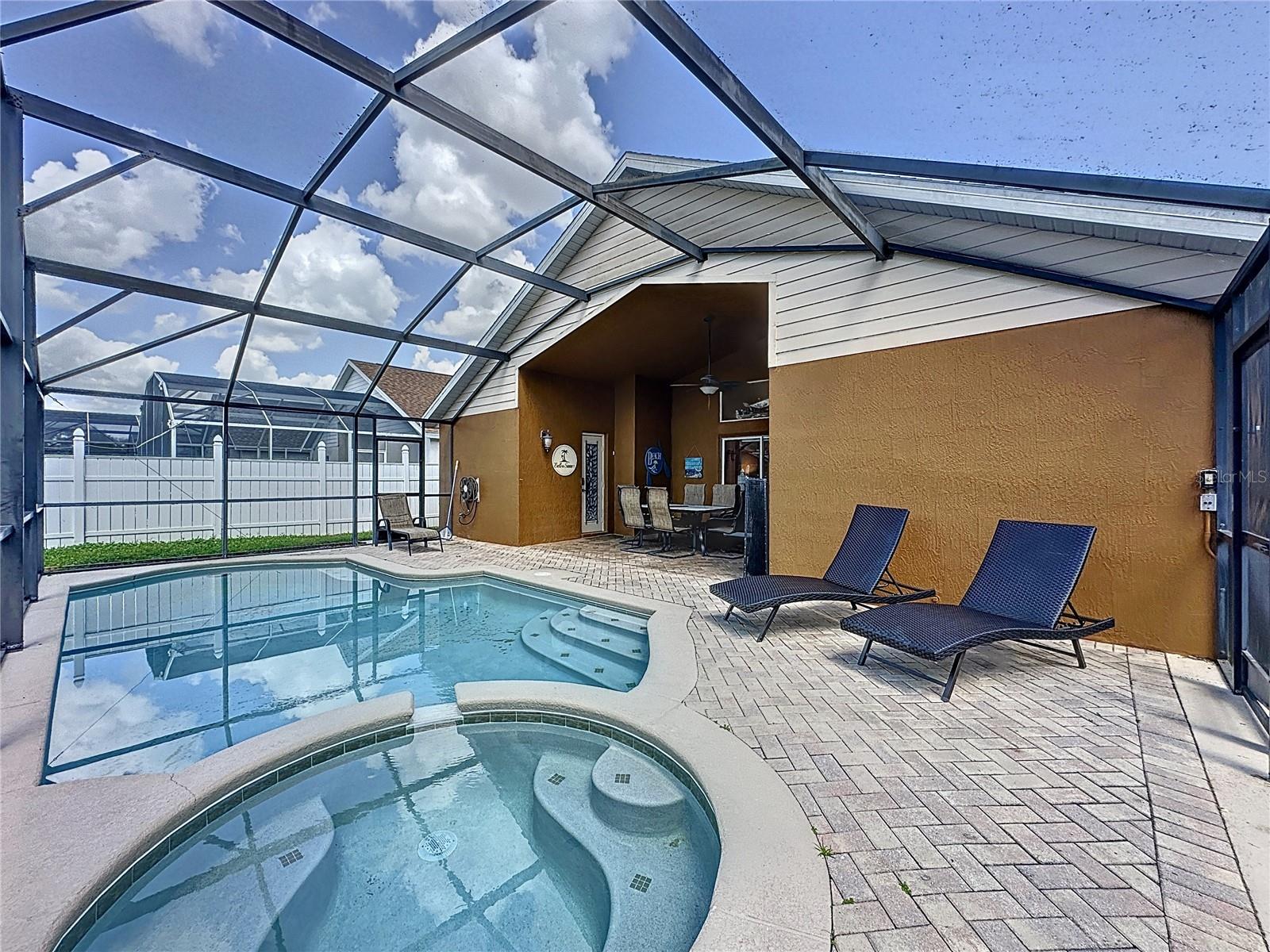 Image 16 of 58 For 8019 Indian Creek Boulevard