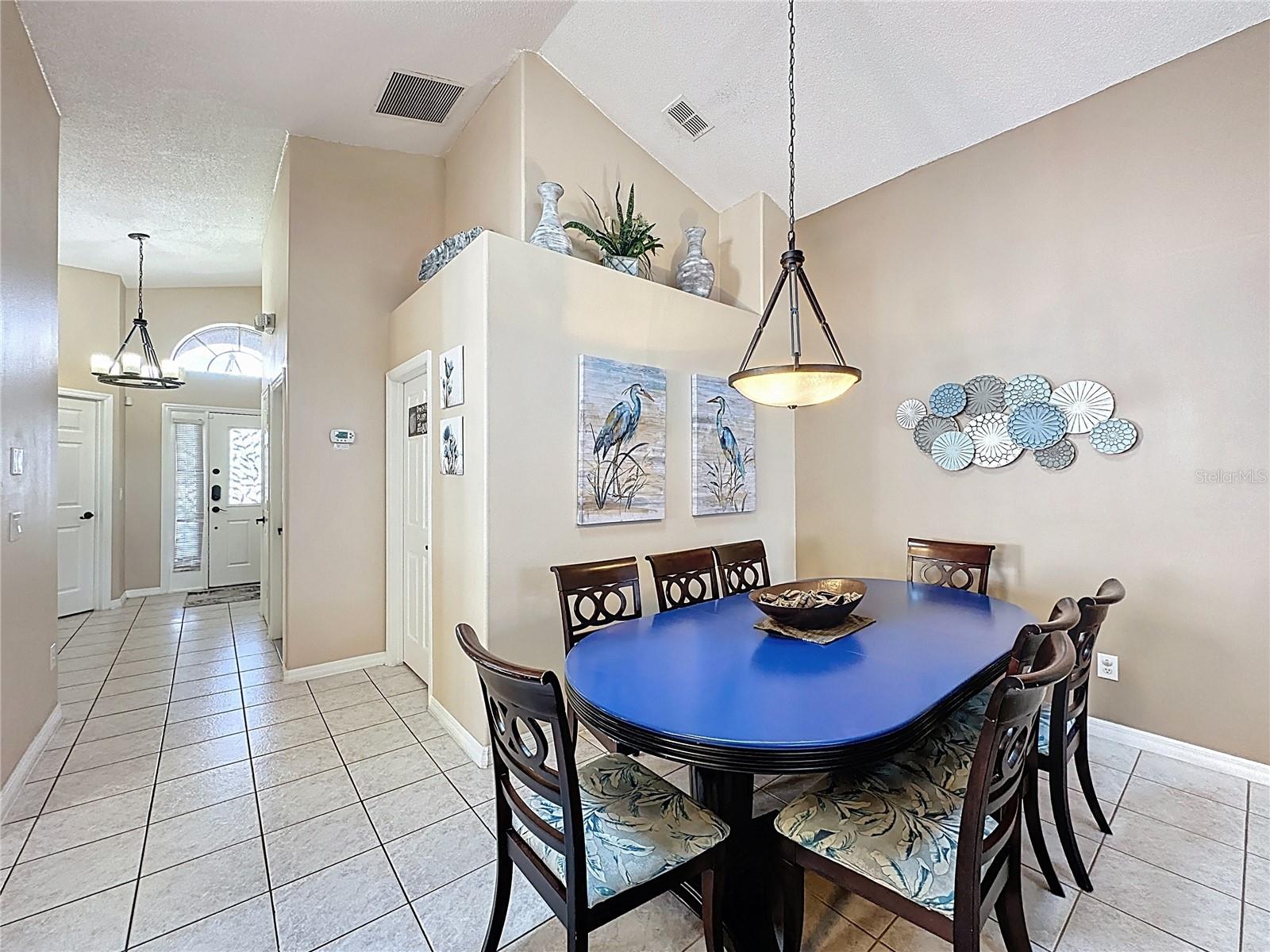 Image 18 of 58 For 8019 Indian Creek Boulevard