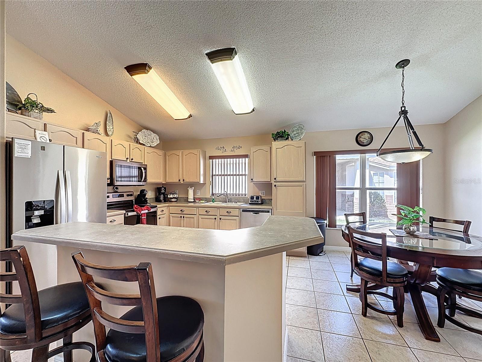 Image 21 of 58 For 8019 Indian Creek Boulevard