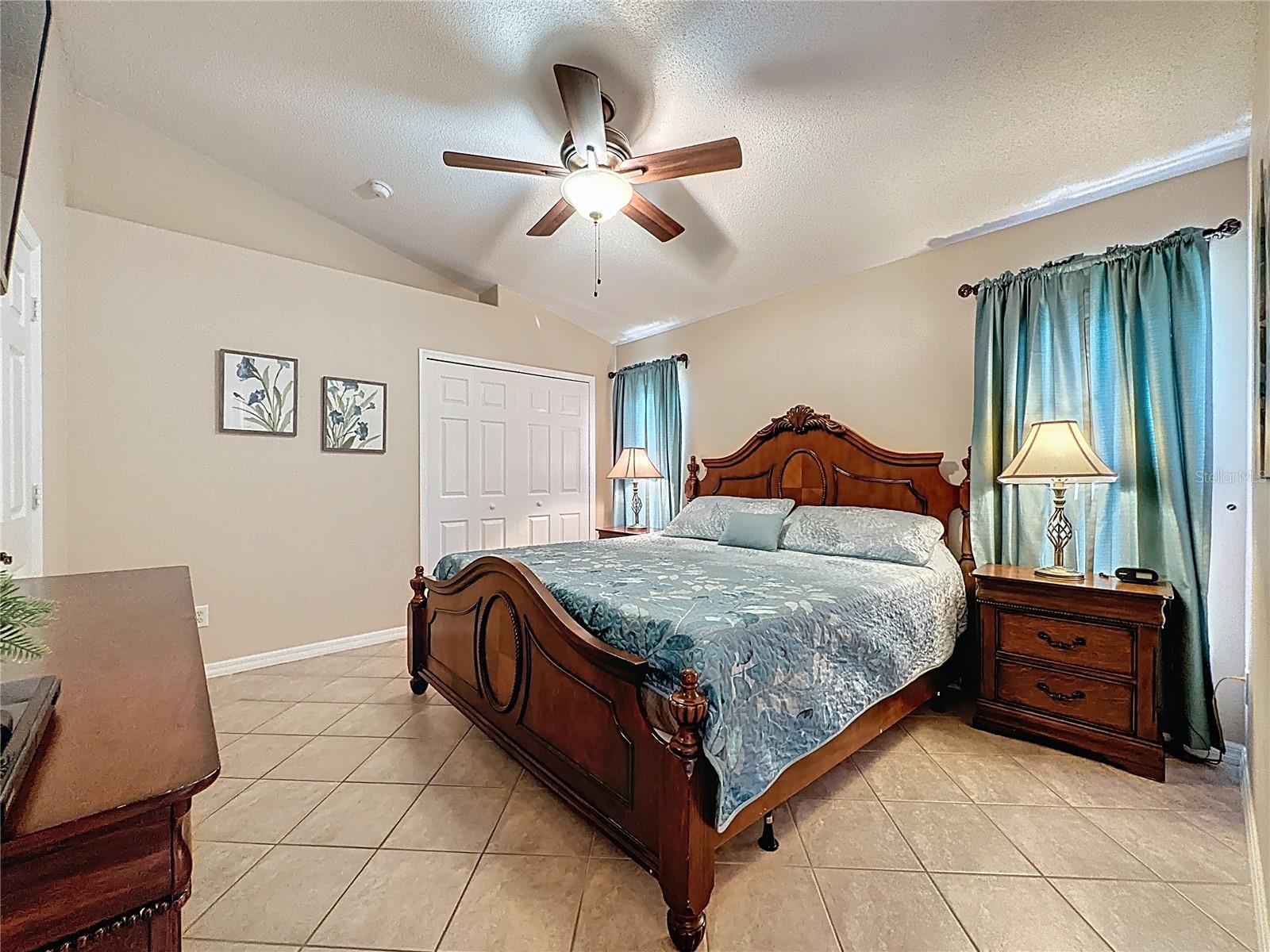 Image 39 of 58 For 8019 Indian Creek Boulevard