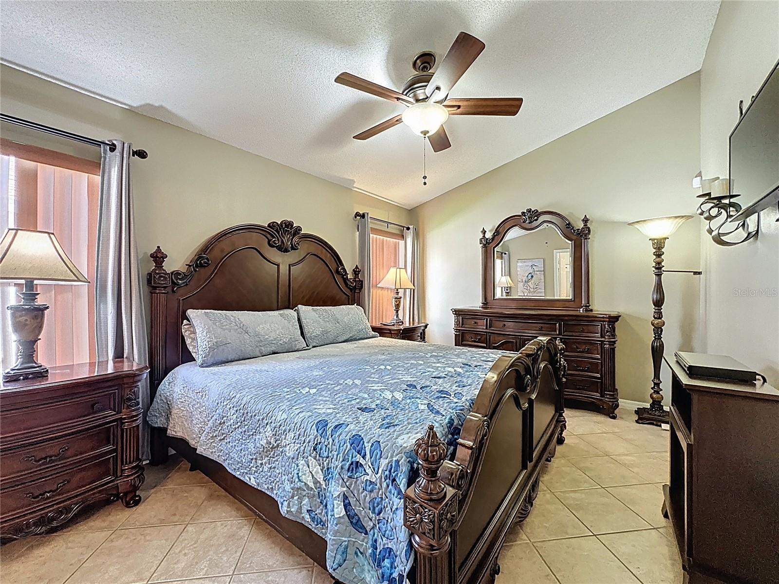 Image 41 of 58 For 8019 Indian Creek Boulevard
