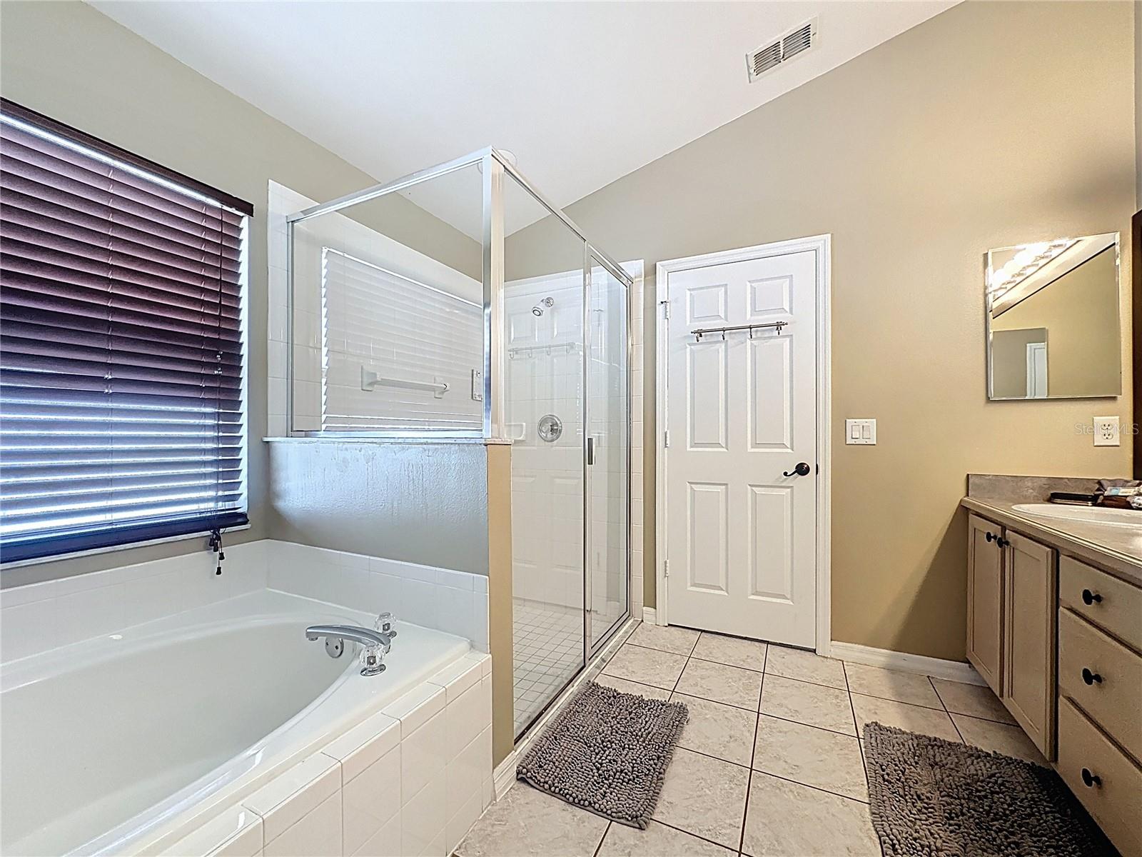 Image 45 of 58 For 8019 Indian Creek Boulevard