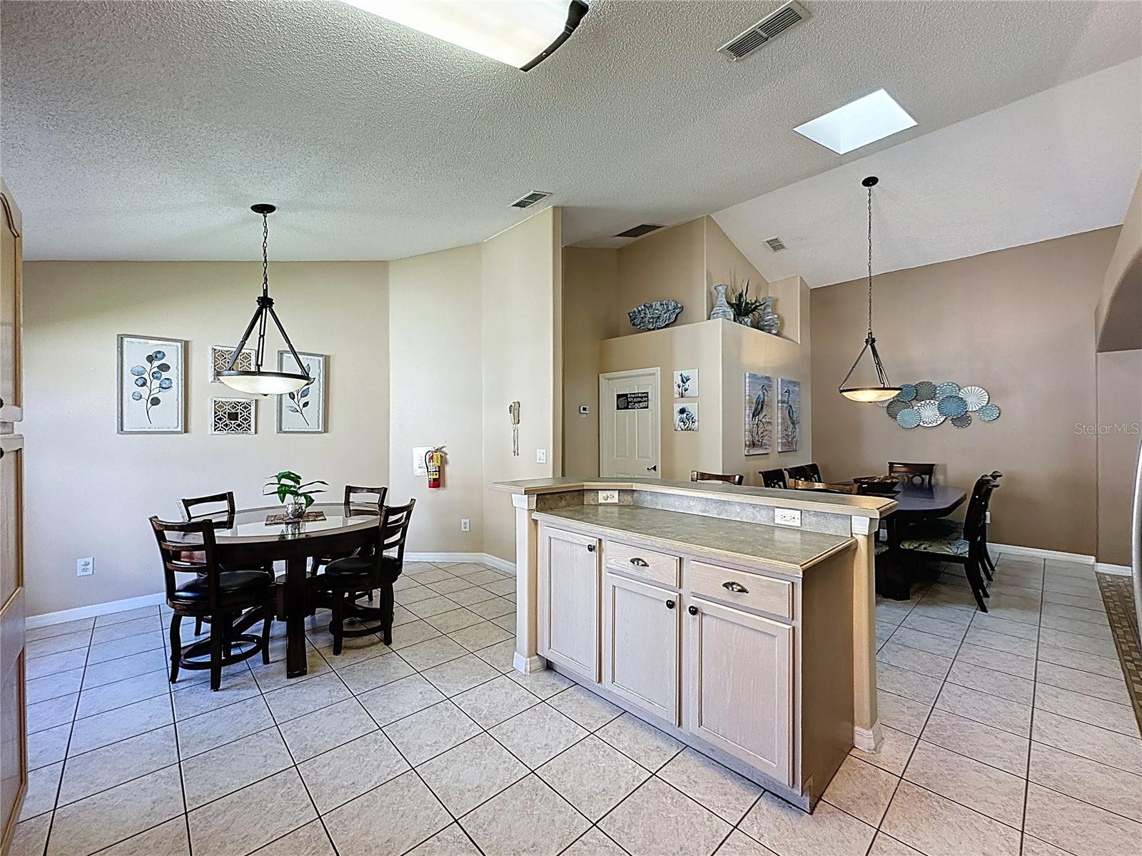Image 46 of 58 For 8019 Indian Creek Boulevard